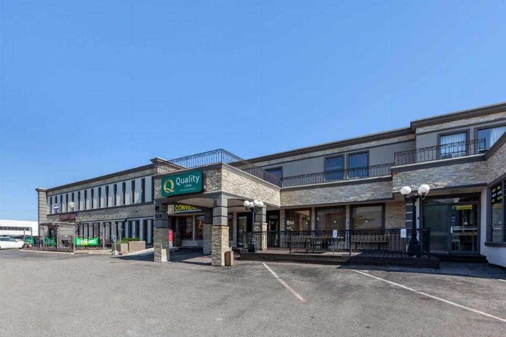Quality Inn Toronto Airport Main image